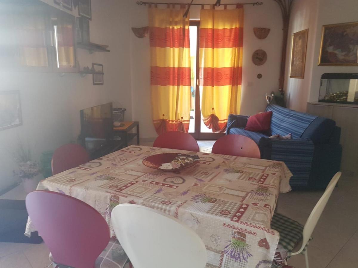 Alma House Apartment Porto Torres Exterior photo